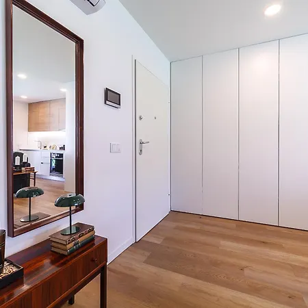 Art Living Gravito Incl Parking By Sweet Авейру